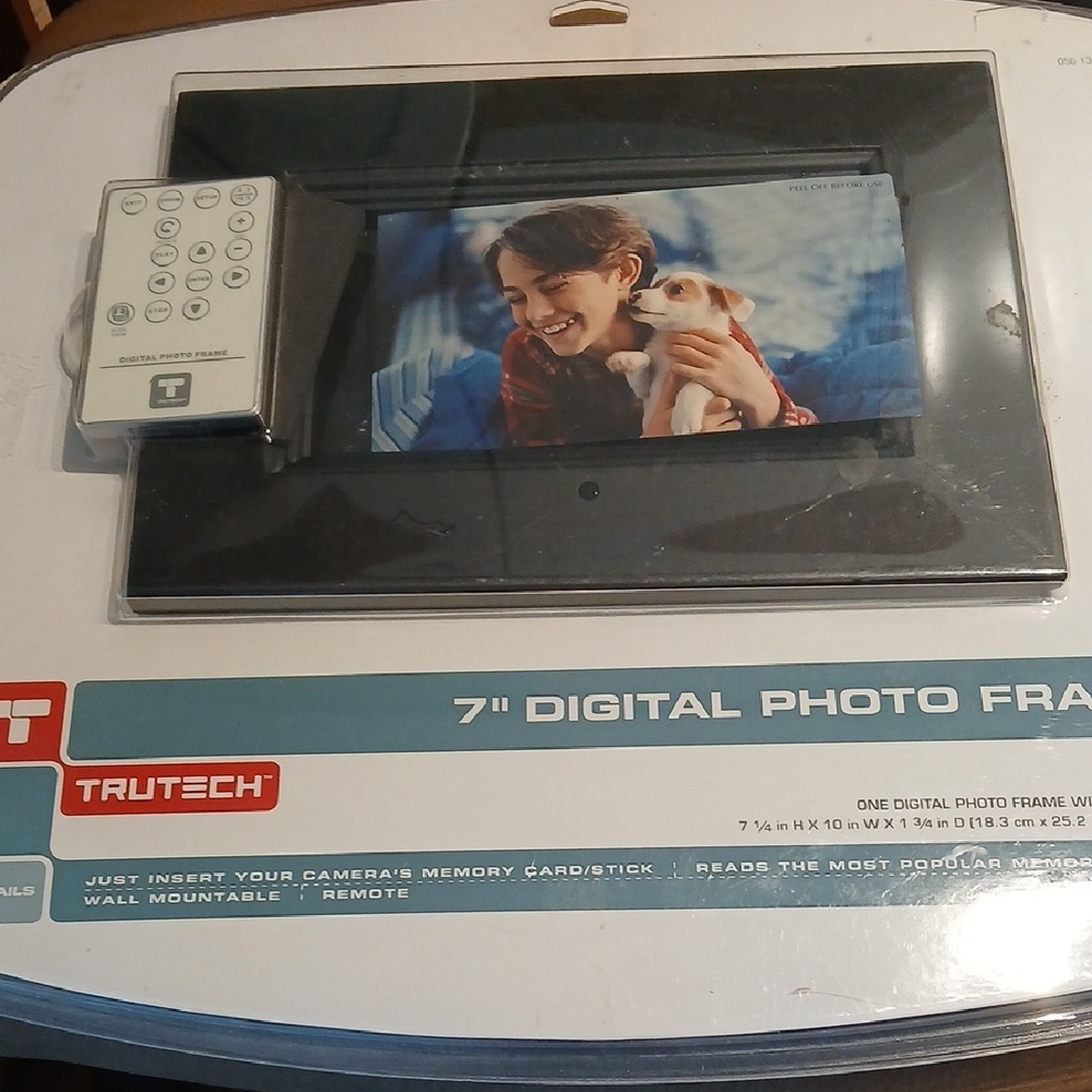 7" Digital Photo Frame - Black